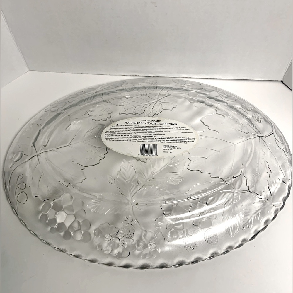 🌺ANCHOR HOCKING LG.CLEAR OVAL GLASS PLATTER TRAY PLATE FLOWERS/GRAPELEAVES NWOT - Picture 5 of 8